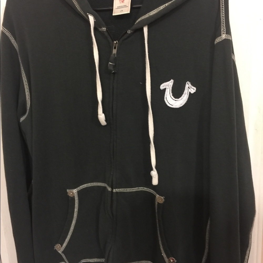 Sweater - Picture 4 of 4